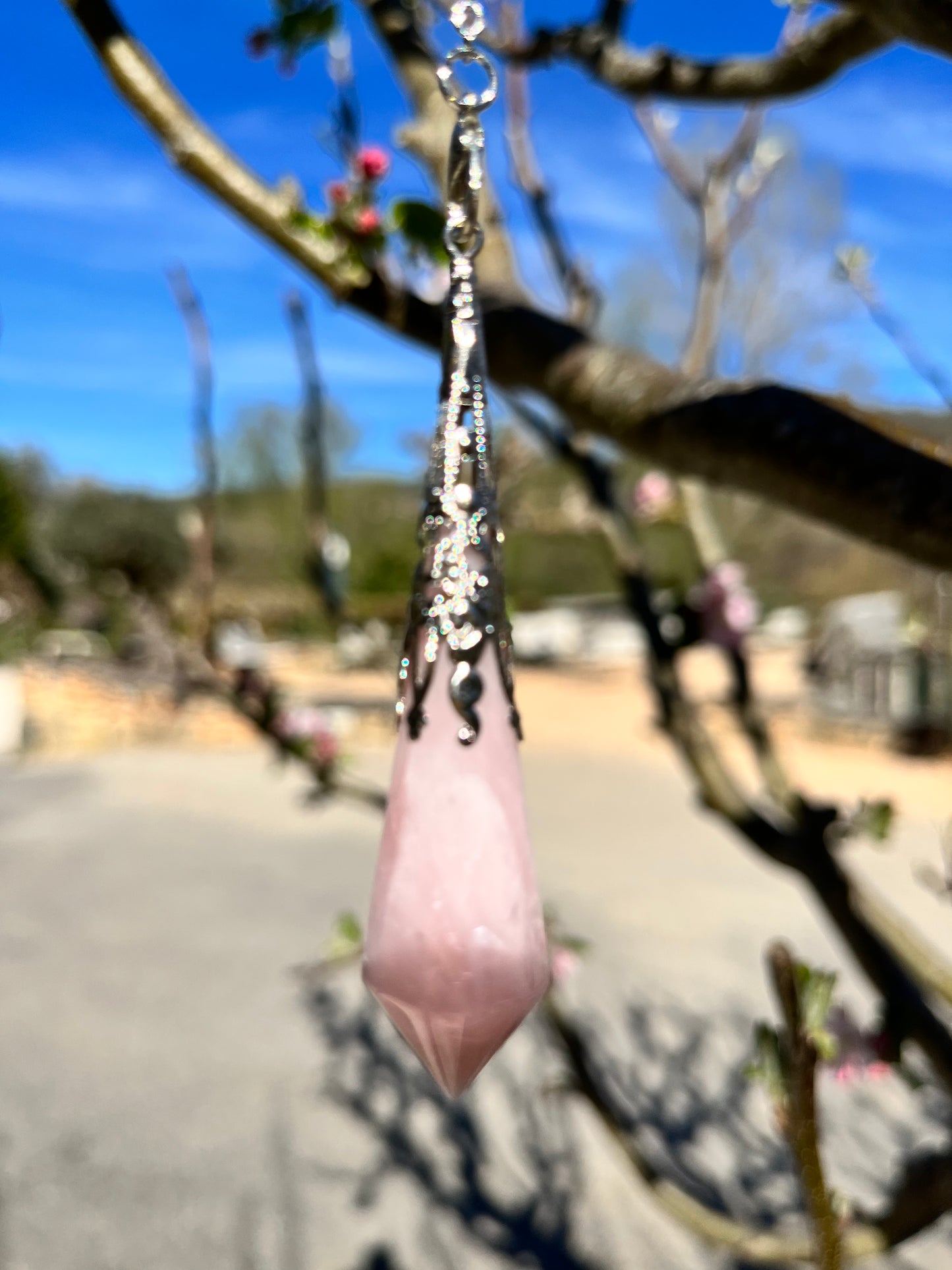 Pendule en quartz rose