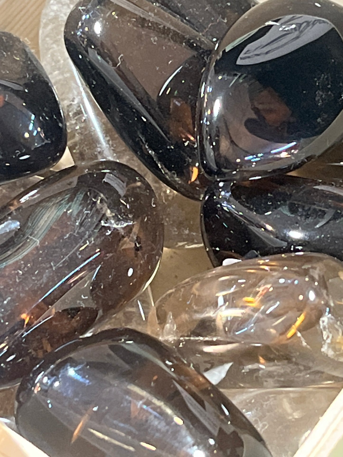 Quartz fumé “AA” taille M Pierre d’ancrage