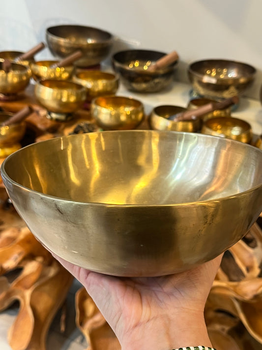 Bol chantant tibétain 20,5cm avec maillet et coussin