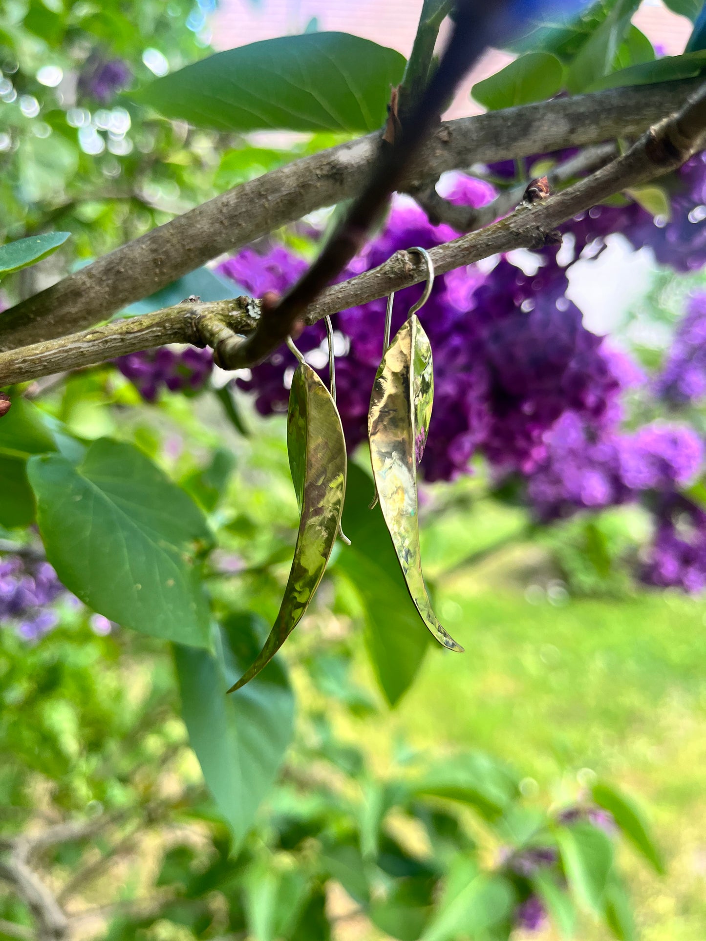 Boucles d’oreilles feuilles en bronze